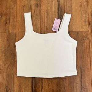 NWT Women’s White Seamless Tank Top